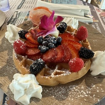 Secret Spot Honolulu - Guava waffles - outstanding - Bars Near Me - Honolulu, Hawaii Secret Spot Honolulu - Guava waffles - outstanding - Bars Near Me - Honolulu, Hawaii