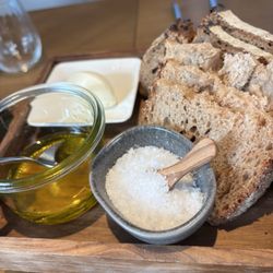 Atlantic Grill & Health - Das Brot ist auch so lecker