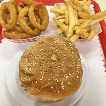Classic Burger - Burgers Near Me - San Lorenzo, California