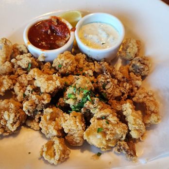 Yard House - Fried calamari - New American Near Me - Elk Grove, California Yard House - Fried calamari - New American Near Me - Elk Grove, California
