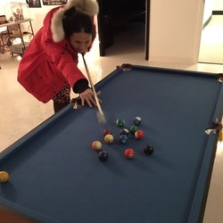 Blue Karaoke - Play pool while you wait