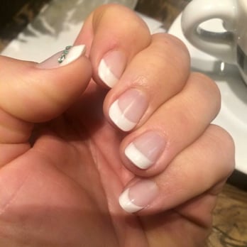 Saras Nailfashion - Short nails, white tip - Nail Salons Near Me - Sarpsborg, 01