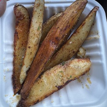 Yellow Bun & Chocolate Kitchen - Wedges - Sandwiches Near Me - Temple Hills, Maryland Yellow Bun & Chocolate Kitchen - Wedges - Sandwiches Near Me - Temple Hills, Maryland