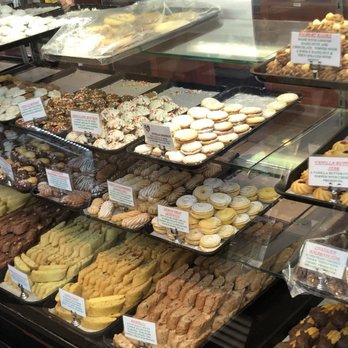 Peter Sciortino Bakery - Cookie display case - Bakeries Near Me - Milwaukee, Wisconsin