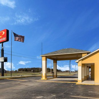 Econo Lodge - Hotels Near Me - Pryor, Oklahoma