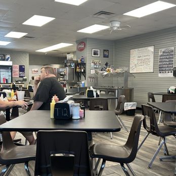 Wes’s Burger Shack - Sitting area - Burgers Near Me - Temple, Texas Wes’s Burger Shack - Sitting area - Burgers Near Me - Temple, Texas