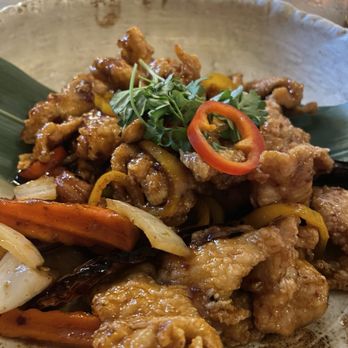 Nara Thai Kitchen - Chicken Cashew 10/10 - Thai Near Me - Irvine, California Nara Thai Kitchen - Chicken Cashew 10/10 - Thai Near Me - Irvine, California