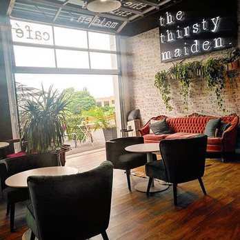 Level 0 Architecture + Engineering - The Thirsty Maiden Cafe (Kanata ON) - Architects Near Me