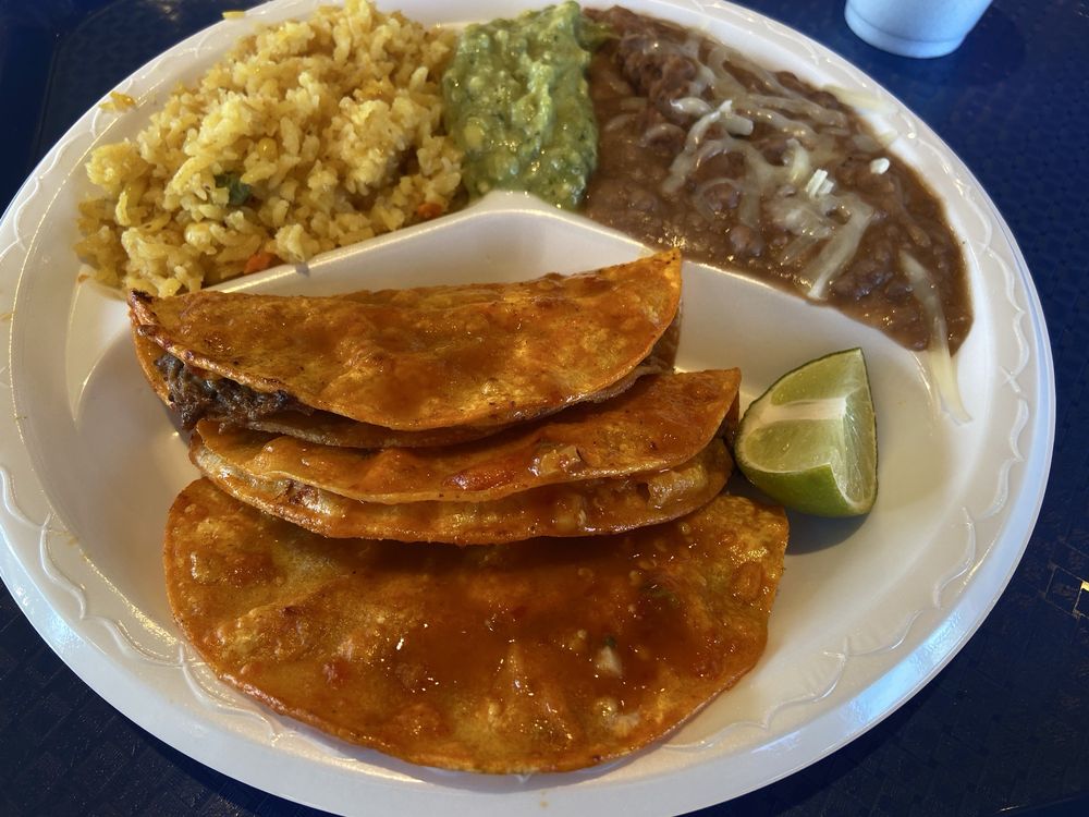 Sweets N’ Eats — Mexican restaurant in Rockford