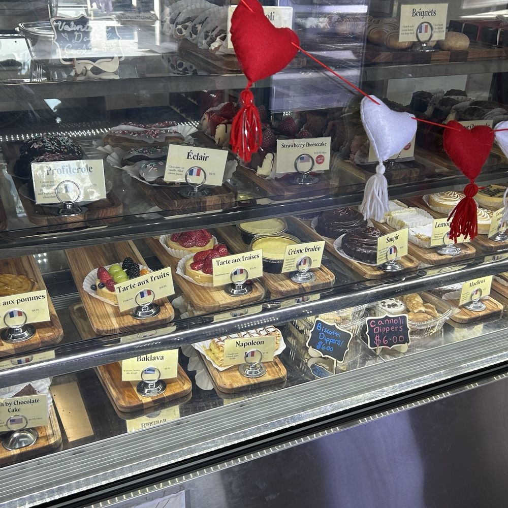 O Happy Bread - Assorted french pastries, amazing selection. - Bakeries Near Me - Pahrump, Nevada