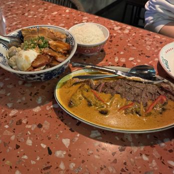 Gao Lhao - NY steak with curry - Thai Near Me - Seattle, Washington