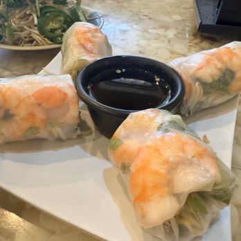 Pho Binh 59 South - Shrimp and chicken - Shrimp Spring Rolls - Vietnamese Near Me - Houston, Texas Pho Binh 59 South - Shrimp and chicken - Shrimp Spring Rolls - Vietnamese Near Me - Houston, Texas