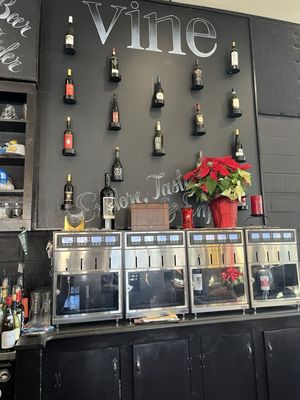 Crema & Vine by null