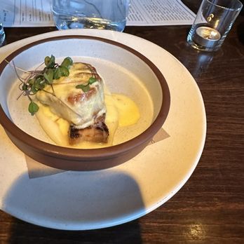 Vin 48 - Seared Sea Scallops with pork belly - New American Near Me - Avon, Colorado