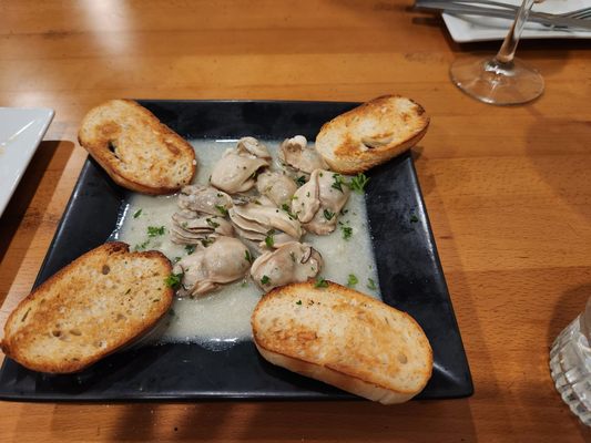 IL Forno Bar & Grill by null