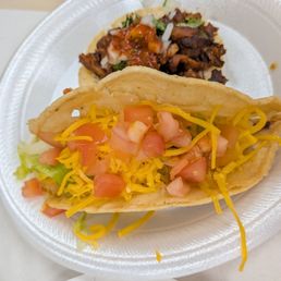3 Chicken Hard Shell Tacos Plate W/rice and Beans Plate