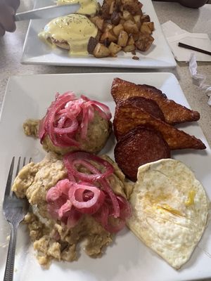 BLT's Breakfast Lunch & Takeout by null