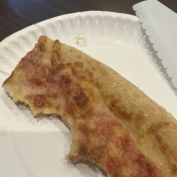 Mellow Mushroom Marietta - Powers Ferry - This is my pizza and I found this piece of plastic . They need to be a careful when preparing the pizzas. - Sandwiches Near Me - Marietta, Georgia Mellow Mushroom Marietta - Powers Ferry - This is my pizza and I found this piece of plastic . They need to be a careful when preparing the pizzas. - Sandwiches Near Me - Marietta, Georgia
