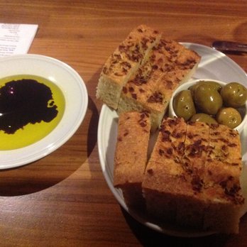 Riverside - Fresh baked focaccia bread, olive oil/balsamic dip & green olives. Yum! - New American Near Me - Hood River, Oregon Riverside - Fresh baked focaccia bread, olive oil/balsamic dip & green olives. Yum! - New American Near Me - Hood River, Oregon