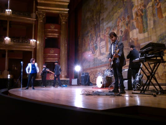 Teatro Degollado by null