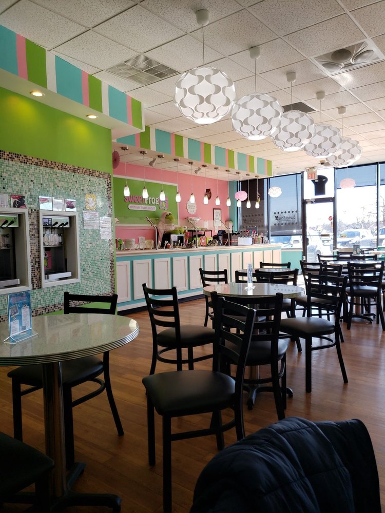 SWEETFROG PREMIUM FROZEN YOGURT 16 Reviews 2030 S Pleasant Valley