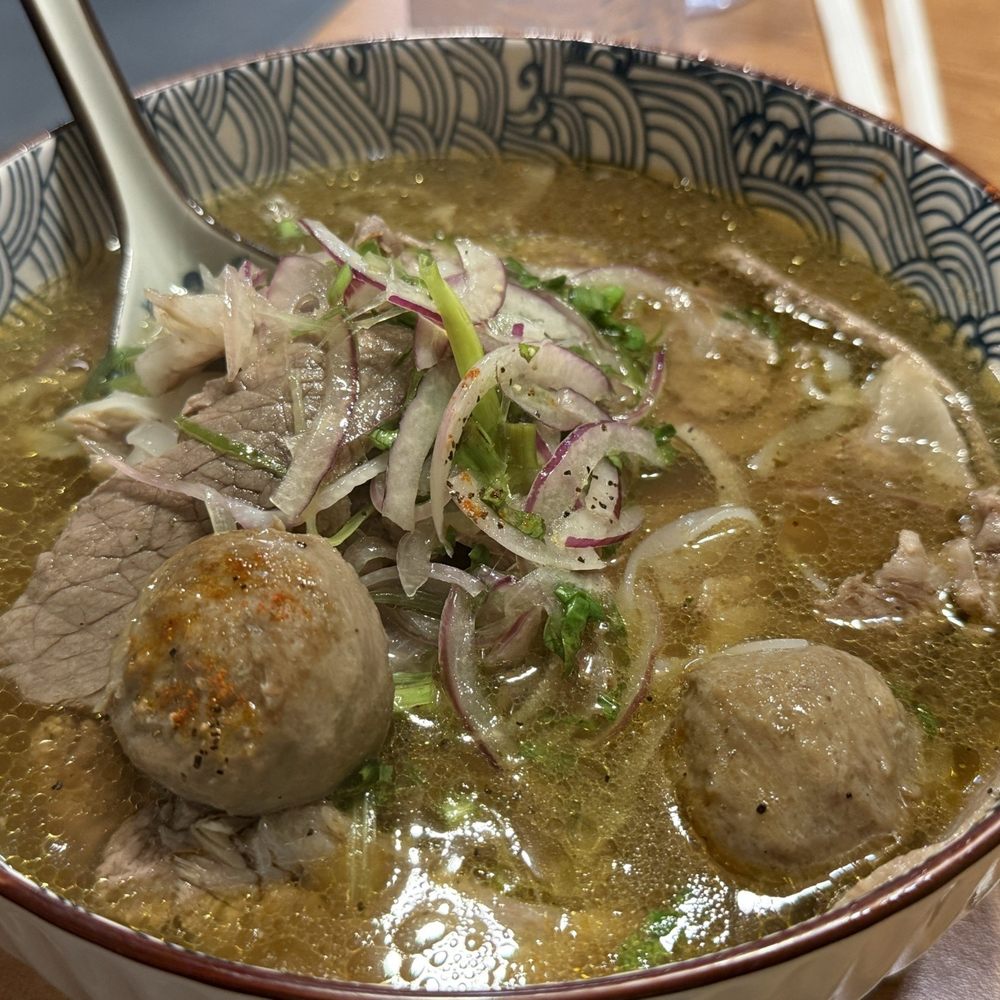 Me’s Kitchen - Pho - Vietnamese Near Me - Sacramento, California