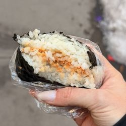 Sunrise Mart - okaka onigiri