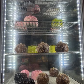Dubai Cafe - The viral cakes - Coffee & Tea Near Me - San Diego, California