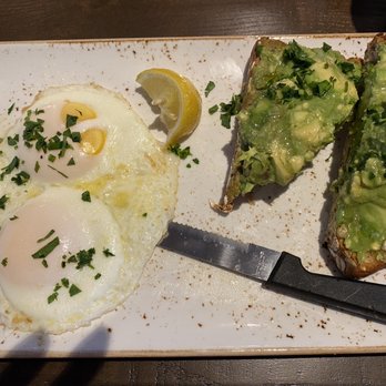 First Watch - Avocado on multi-grain toast and over-easy eggs - Breakfast & Brunch Near Me - Jacksonville, Florida