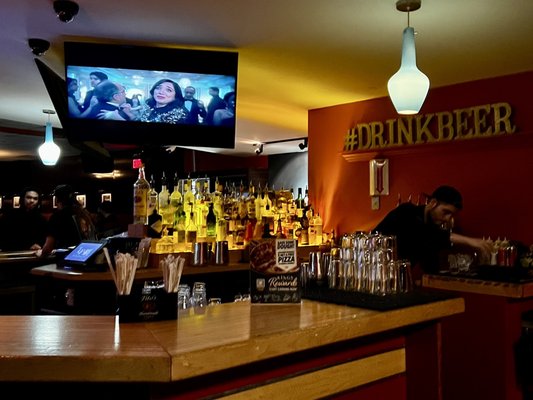 Kings Dining & Entertainment by null