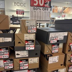 Ecco Outlet Camarillo