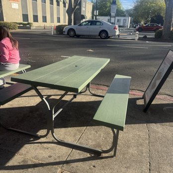 Marilyn’s Pizza - Seating - Pizza Near Me - Sacramento, California Marilyn’s Pizza - Seating - Pizza Near Me - Sacramento, California