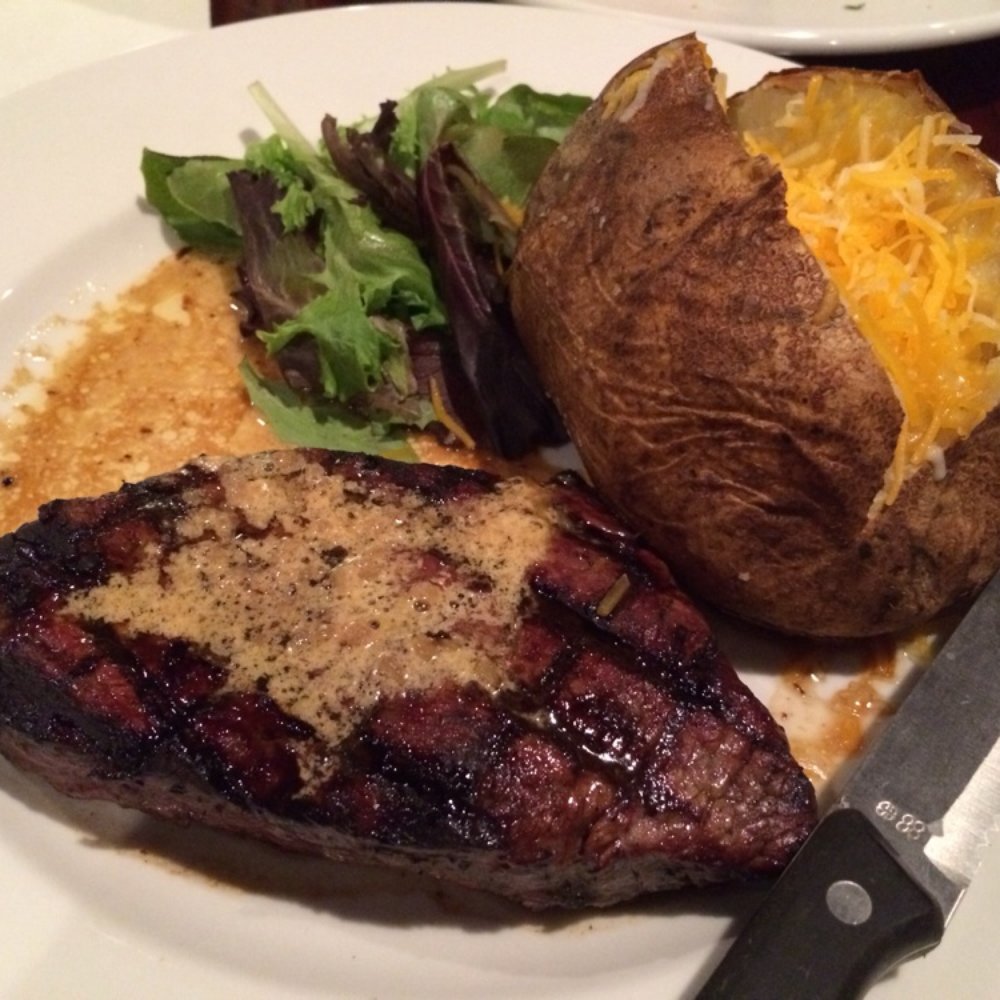 AC's Steakhouse Pub - Hernando - 10 oz sirloin with a massive baked potato - American Near Me - Hernando, Mississippi AC's Steakhouse Pub - Hernando - 10 oz sirloin with a massive baked potato - American Near Me - Hernando, Mississippi