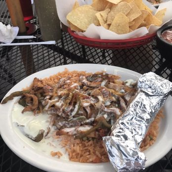 El Rancho Tapatio - Pollo California with fajita veggies added (chicken, cheese and rice) - Mexican Near Me - Lexington, Kentucky