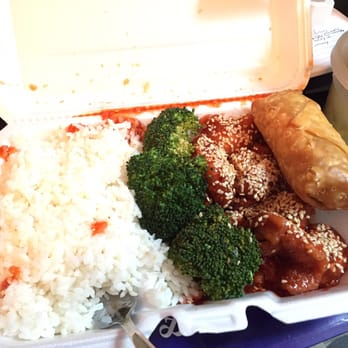 Red Ginger - Sesame chicken lunch special - Asian Fusion Near Me - Kensington, Maryland Red Ginger - Sesame chicken lunch special - Asian Fusion Near Me - Kensington, Maryland
