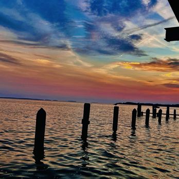 Doc's Sunset Grille - August sunset - Seafood Near Me - Oxford, Maryland Doc's Sunset Grille - August sunset - Seafood Near Me - Oxford, Maryland