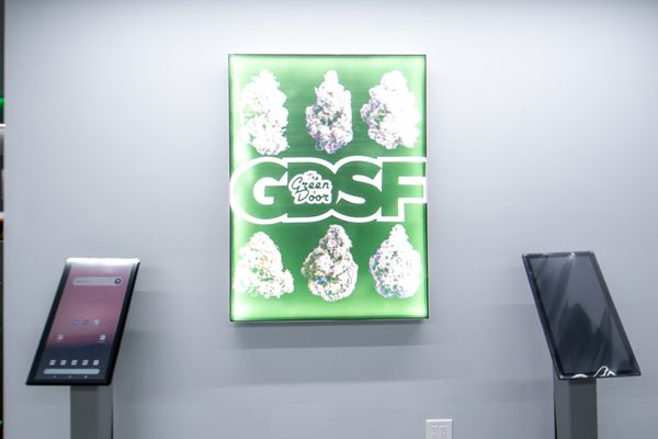 The Green Door by null