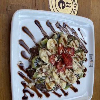 Kafein - Banana waffle - Coffee & Tea Near Me - Istanbul, 34 Kafein - Banana waffle - Coffee & Tea Near Me - Istanbul, 34