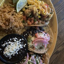 Tex Tubb's Taco Palace - 3 vegetarian tacos 1/2 price at happy hour plus rice and beans