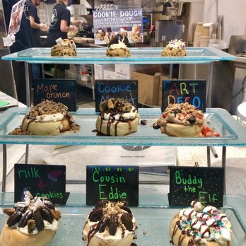 Cinnaholic - Different topping. And flavors - Bakeries Near Me - Tulsa, Oklahoma
