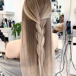 LuxHair Studio - AirTouch