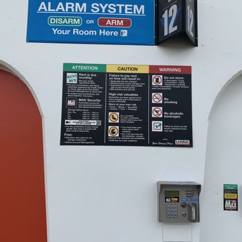 U Haul Moving Storage At Mendenhall 13 Photos Truck Rental 3561 Mendenhall Rd Memphis Tn Phone Number Yelp