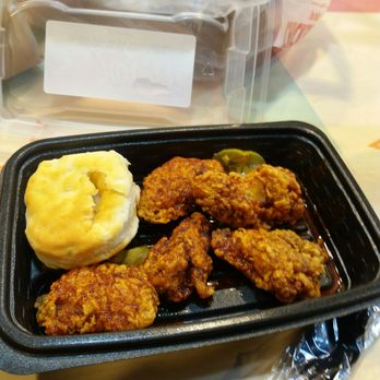 KFC - NASHVILLE HOT CHICKEN - Fast Food Near Me - Bronx, New York