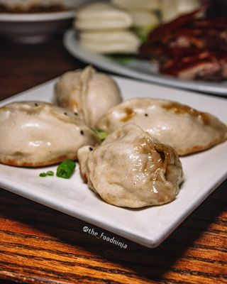 Tom's Dim Sum by null