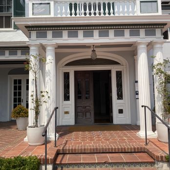 Mt Ada - Entrance - Bed & Breakfast Near Me - Avalon, California Mt Ada - Entrance - Bed & Breakfast Near Me - Avalon, California