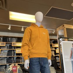 Levi’s Outlet Store - Manikin