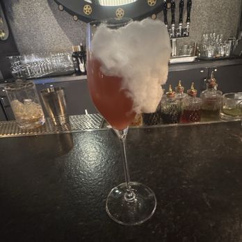 Wolf by Vanderpump at Caesars Republic Lake Tahoe - Drinks - American Near Me - Stateline, Nevada Wolf by Vanderpump at Caesars Republic Lake Tahoe - Drinks - American Near Me - Stateline, Nevada