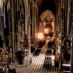 Blick über schönen Stephansdom vom Domschatz