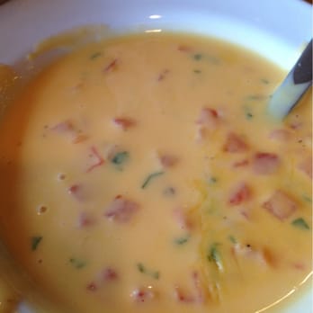 Lupe Tortilla - Chili con queso - Mexican Near Me - Beaumont, Texas