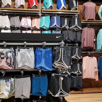 DICK'S SPORTING GOODS - Updated August 2025 - 20 Photos & 15